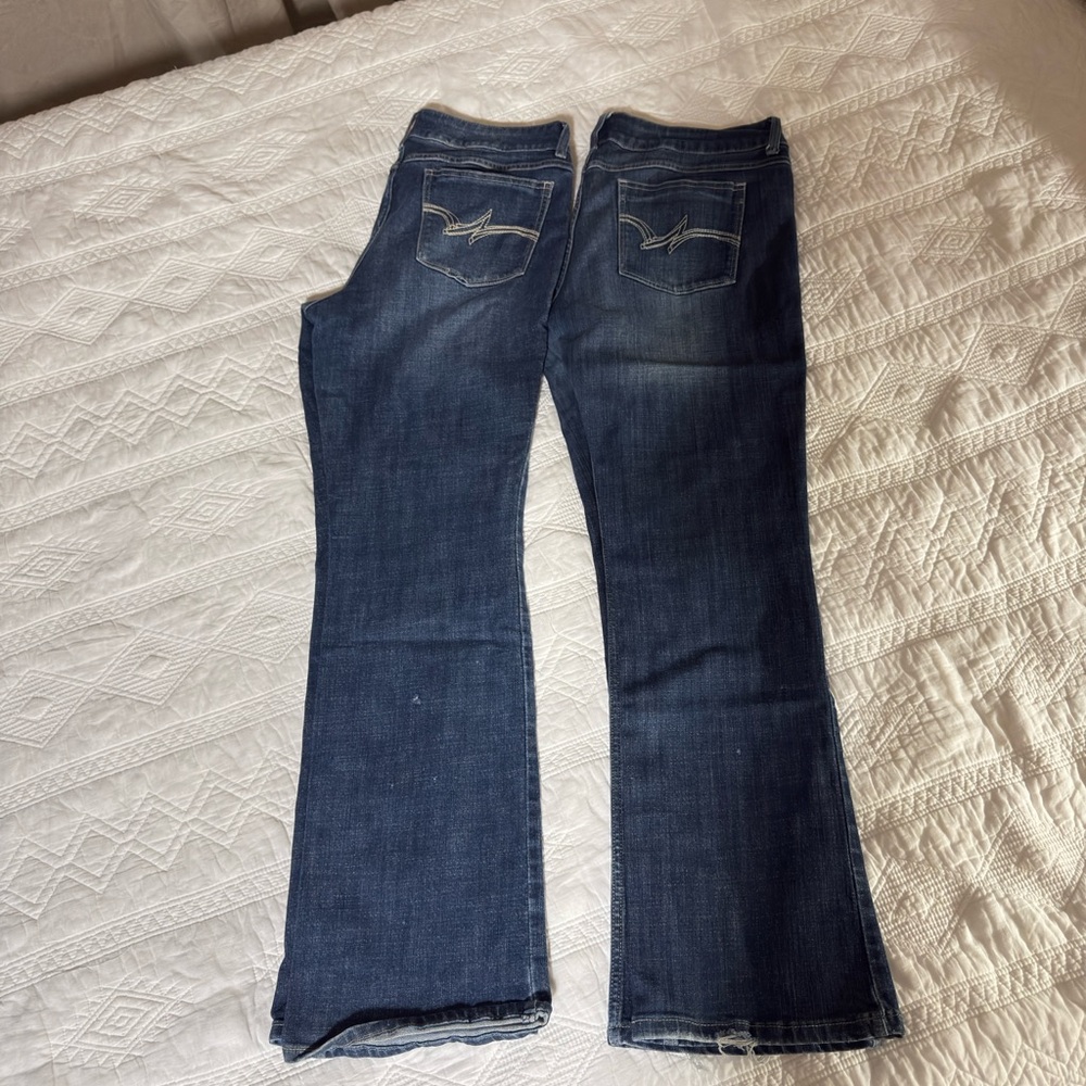 Pair of Wrangler Women's Boot Cut Jeans  15 x 32.